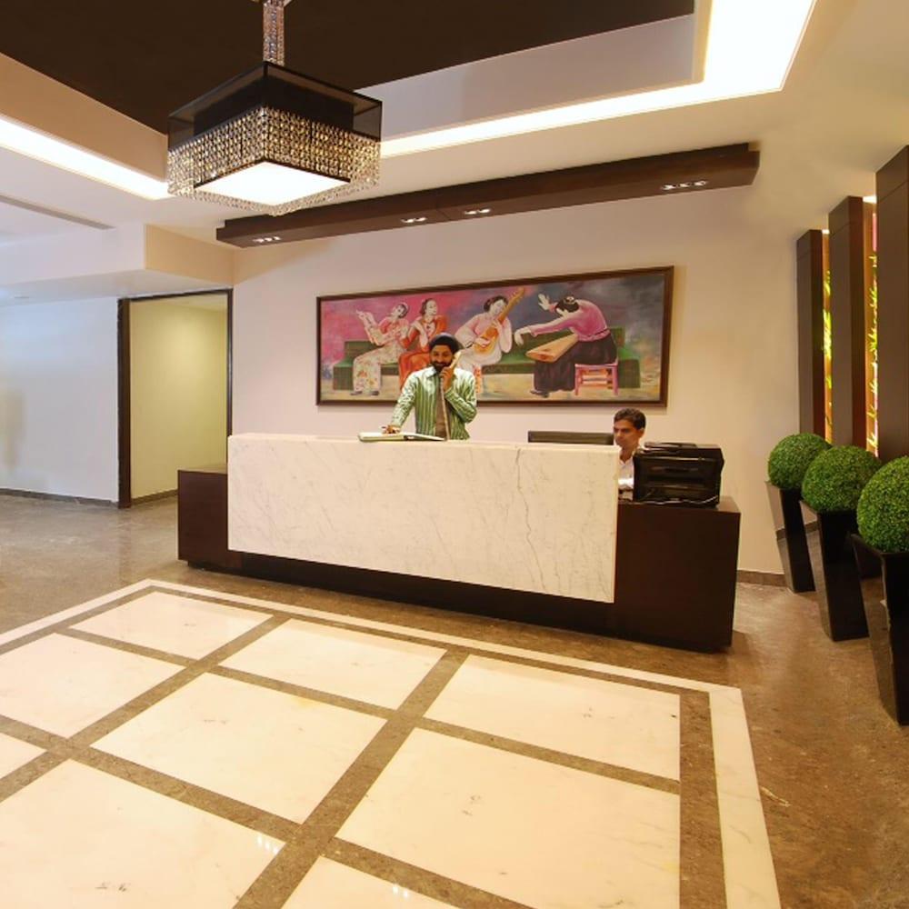 Hotel Africa Avenue Gk - 1 Nowe Delhi Zewnętrze zdjęcie