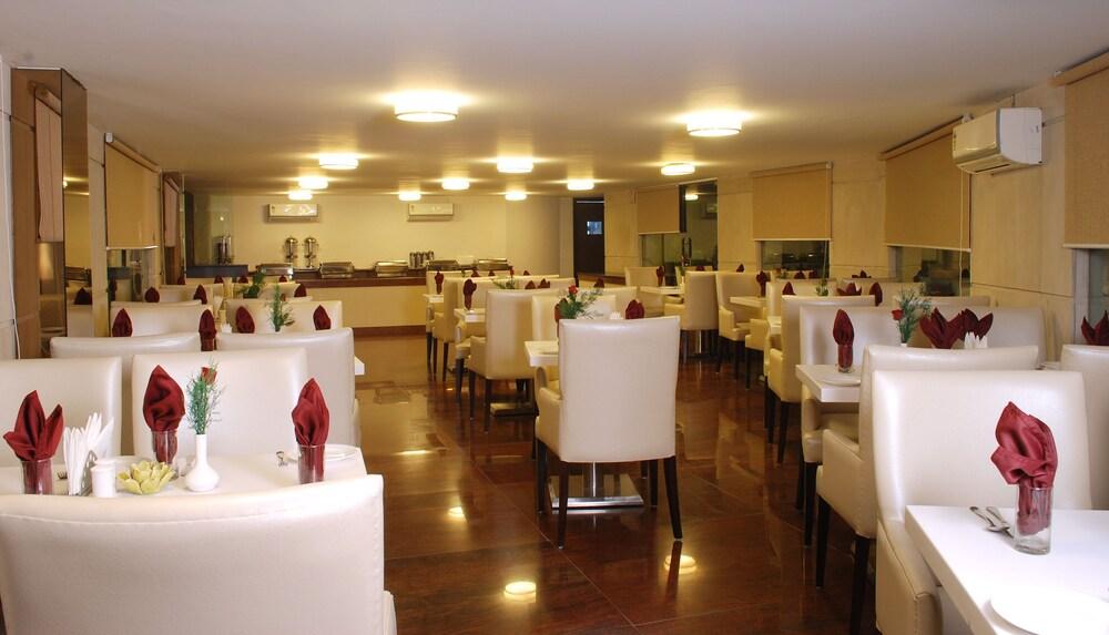Hotel Africa Avenue Gk - 1 Nowe Delhi Zewnętrze zdjęcie