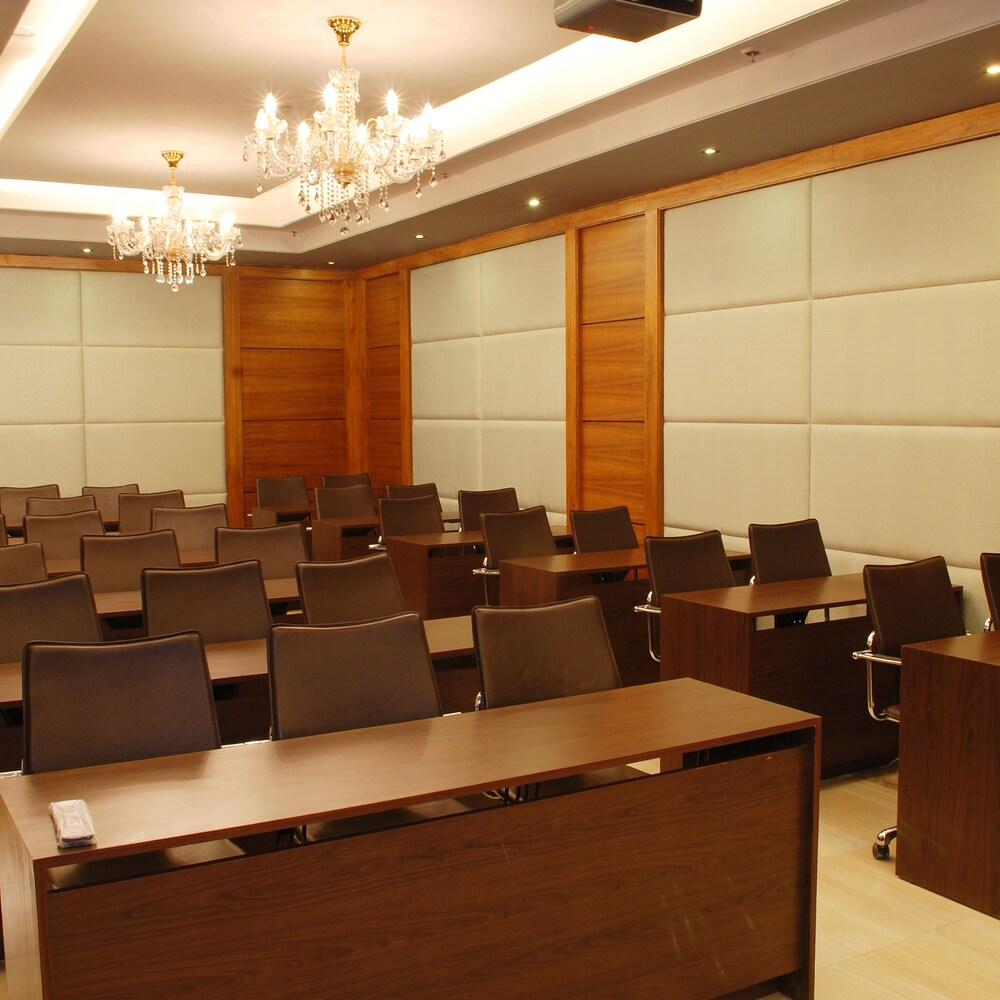 Hotel Africa Avenue Gk - 1 Nowe Delhi Zewnętrze zdjęcie