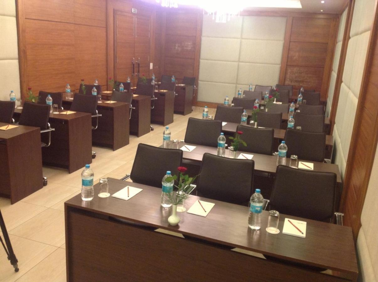 Hotel Africa Avenue Gk - 1 Nowe Delhi Zewnętrze zdjęcie